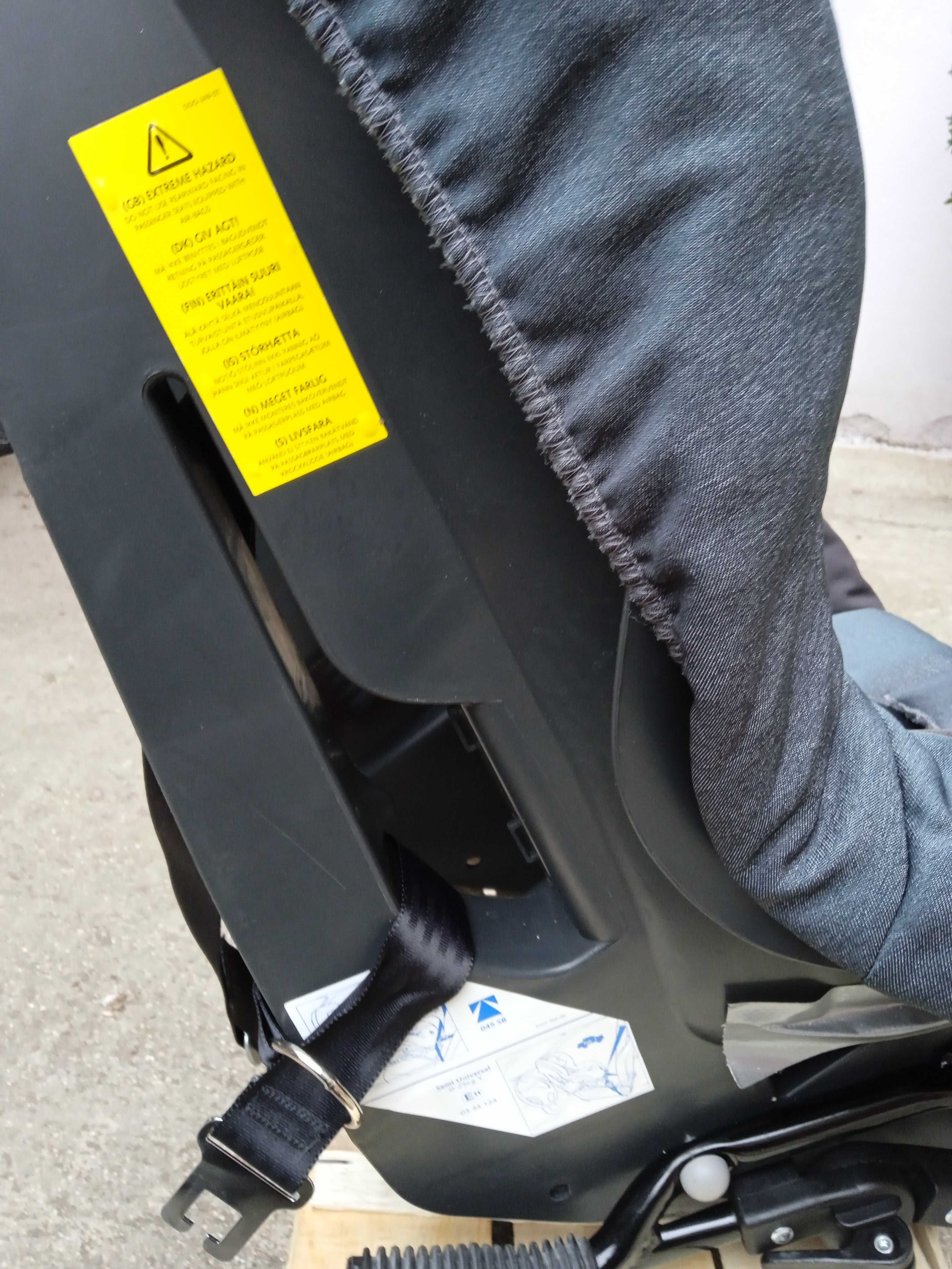 Продавам детски стол за кола ,BRITAX,