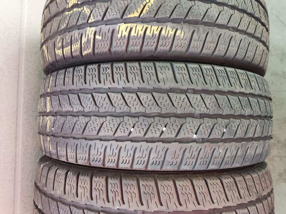 215/65/16C Continental