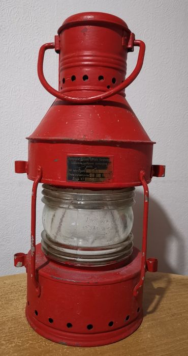 Фенери за риболовни кораби и лодки