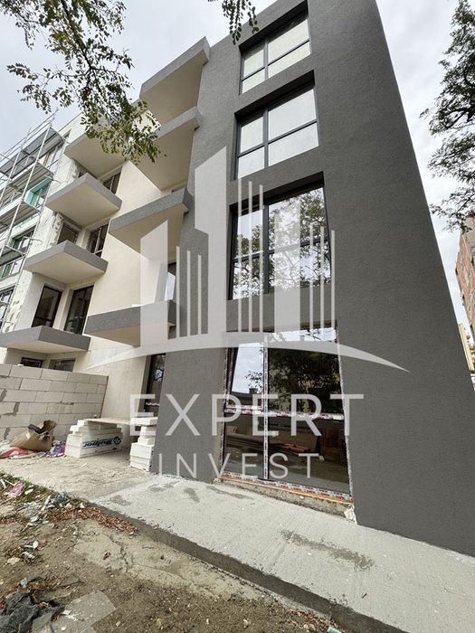 Южен двустаен апартамент! Възраждане 3