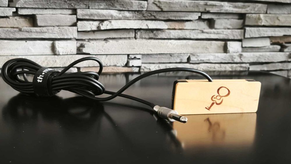 Doza pickup chitara acustica TrueTone Harley Benton - Garantie