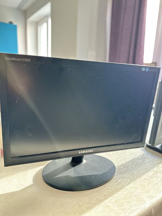 Продам Мониторы LG и Samsung