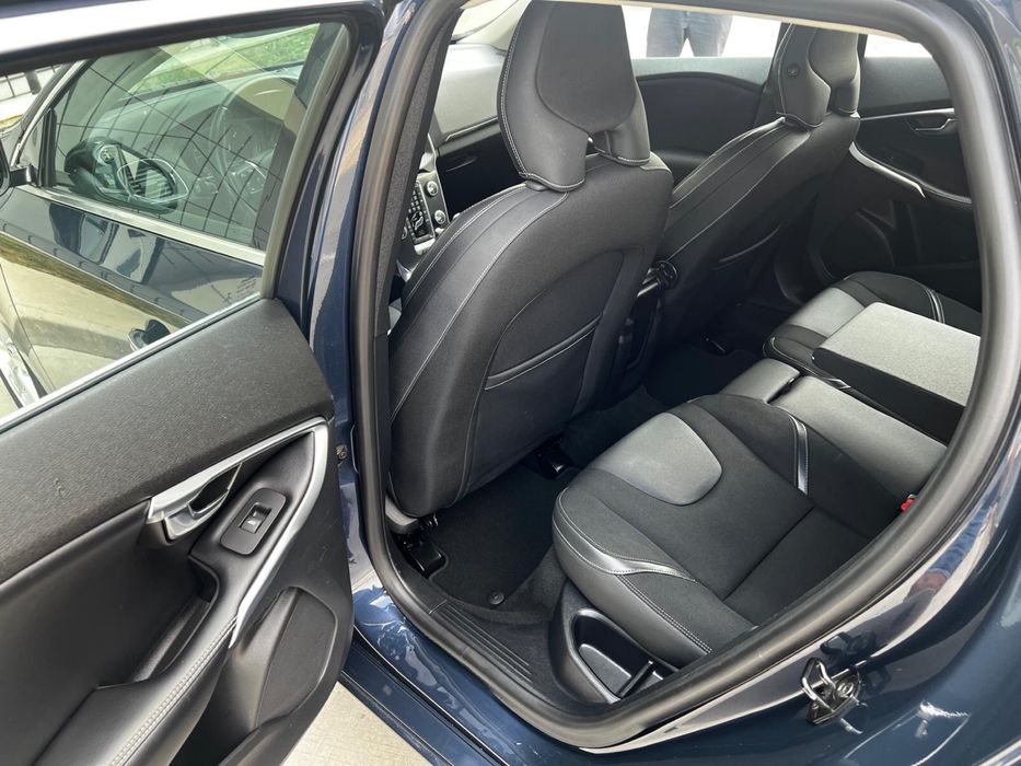 Volvo v40 motor 1,6 diesel 2013