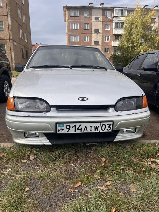 Продаю машину лада 2114