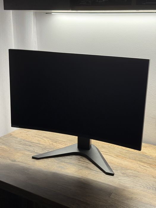 Monitor curbat gaming LED lenovo 27” 165Hz