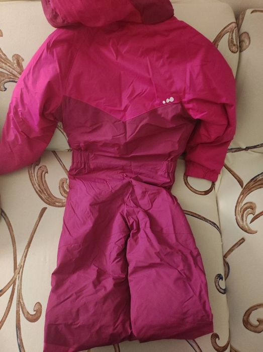 Combinezon / Salopeta ski Decathlon 5 ani 110 cm