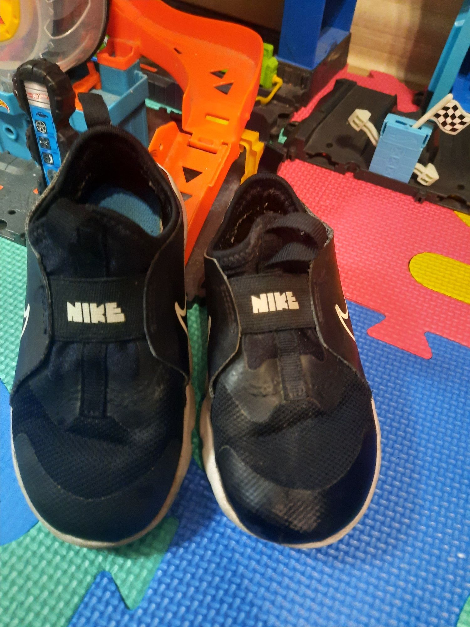 Маратонки Nike Flex Runner 27н.