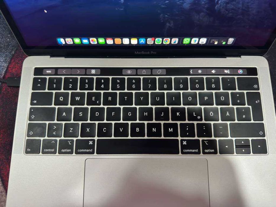 Macbook Pro 13 Inch 2018 Touchbar