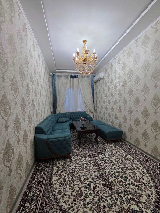 Продаётся 3х комн квартира на 1 этаже Ор-р Файзобод мечеть