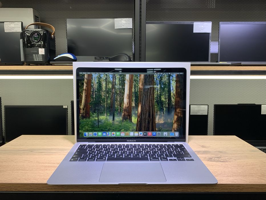 MacBook Air 13-inch, M1, 8/256 GB, 2020 г. АКБ84%, 382 циклов,1149/А10