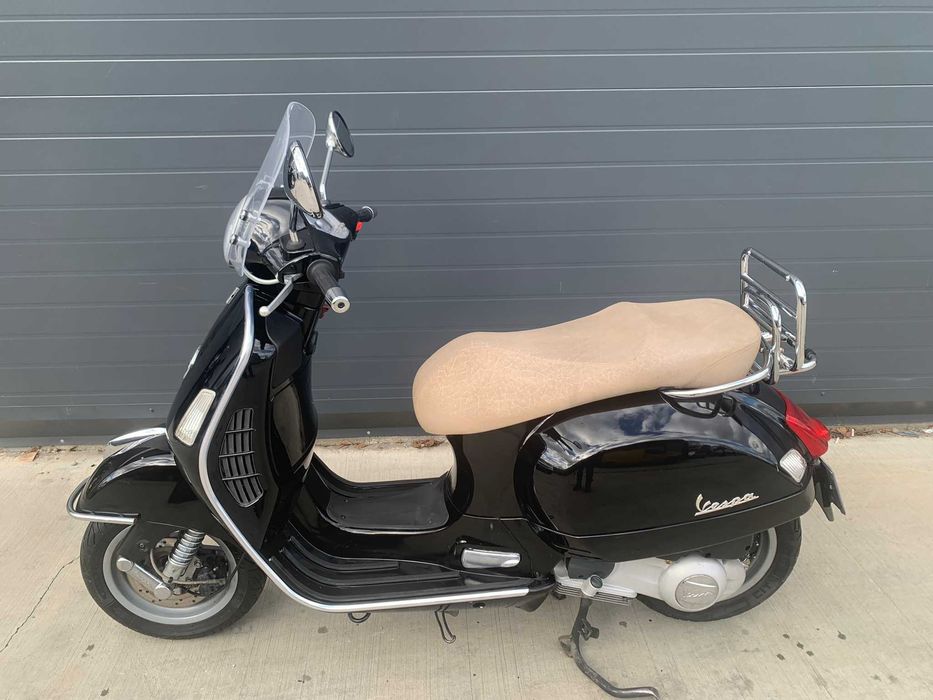 funmoto piaggio vespa gts 250 parbriz revizie facuta