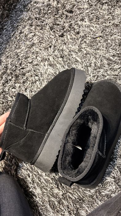 Ghete tip UGG piele intoarsa noi