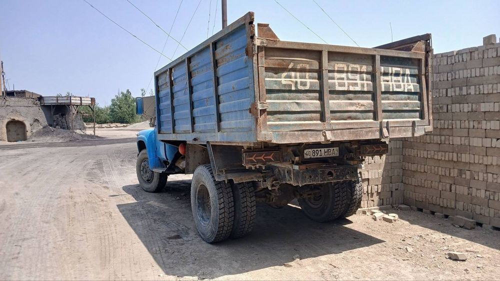 Zil 130 yaxshi xolatda