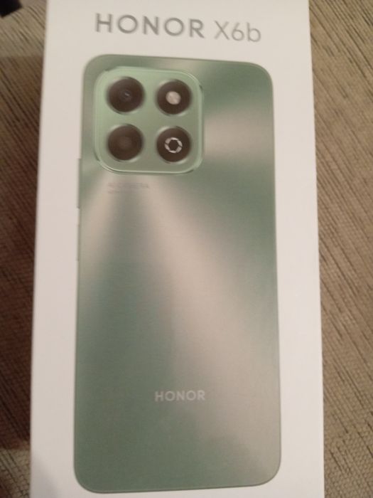 Продам HONOR X6b
