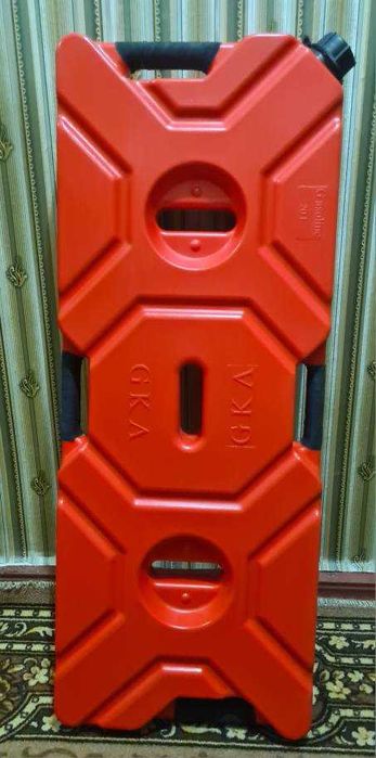 Продам новую канистру экспедиционную GKA 20л красную