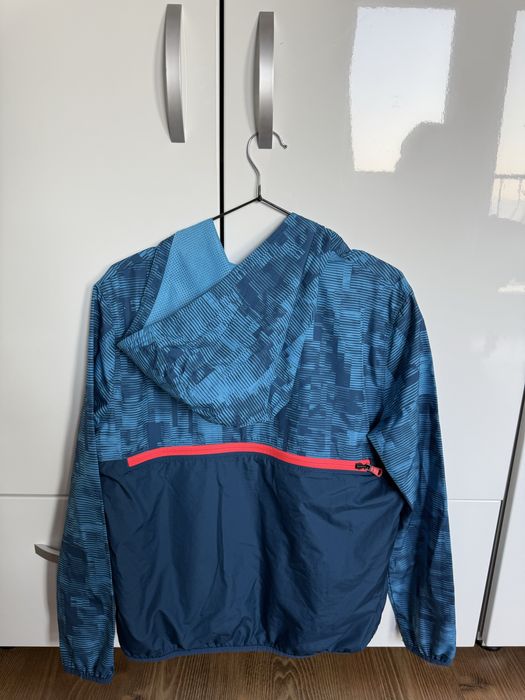 Jacheta/Fâș/Ghiozdan Under Armour XS