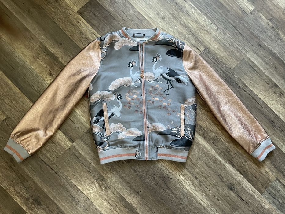 Горница розово злато