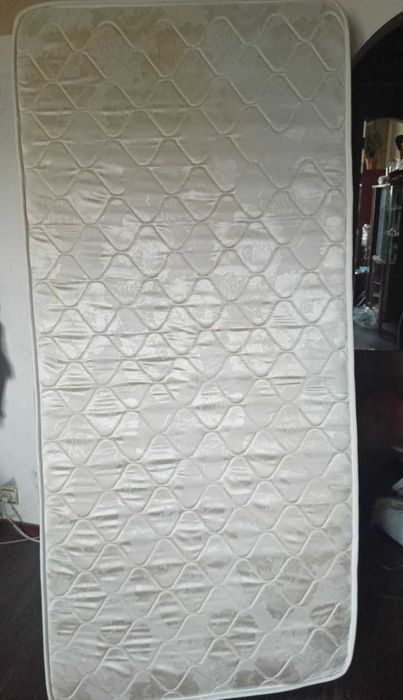 Матрас 200x90x18 см