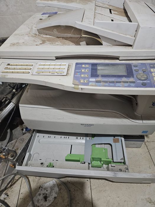 Принтер Машина Sharp AR-M207