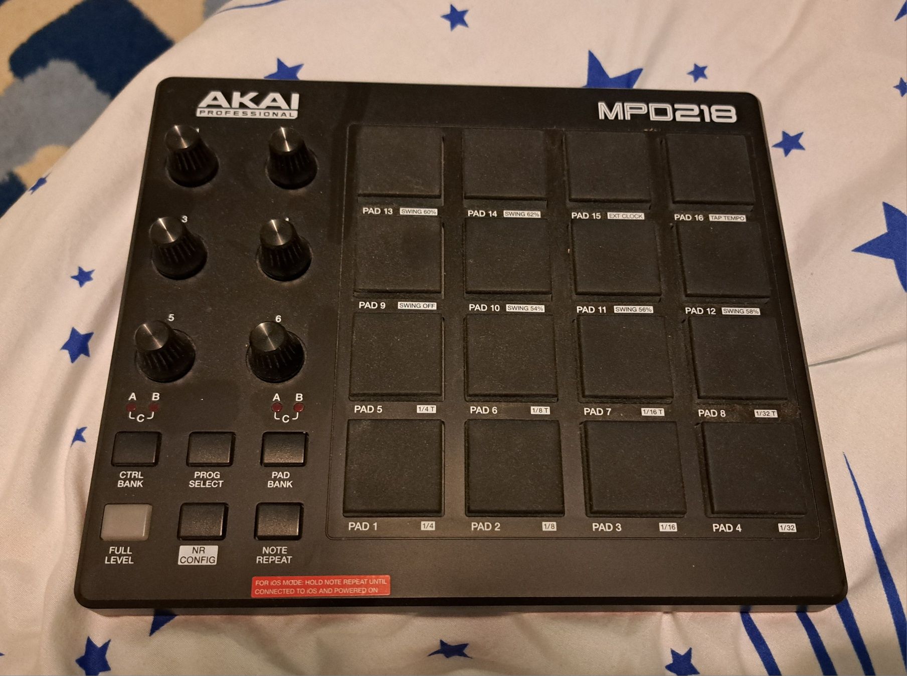 Controller Akai MPD 218