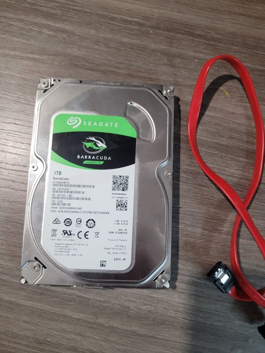 Seagate 1TB HDD жесткий диск
