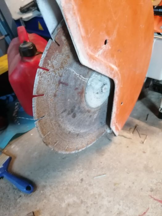 Drujba de beton și metal Sthil