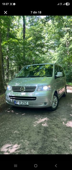 VW Multivan Highline 2.5 Auto