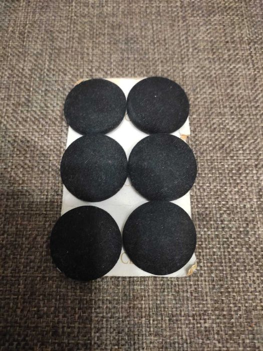 Клипсы на уши новые 90-х годов