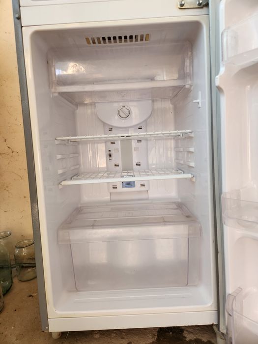 SAMSUNG RT2ASDTS объем 197 л.