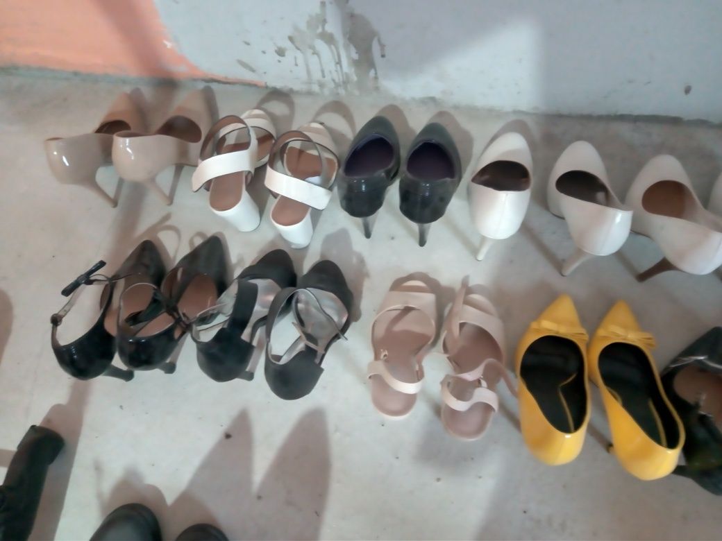 Încălțăminte ,pantofi,cizme,sandale
