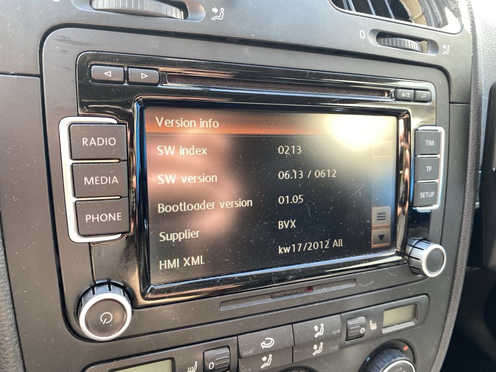 Navigatie Radio CD player original vw volkswagen golf 5/6 passat b6