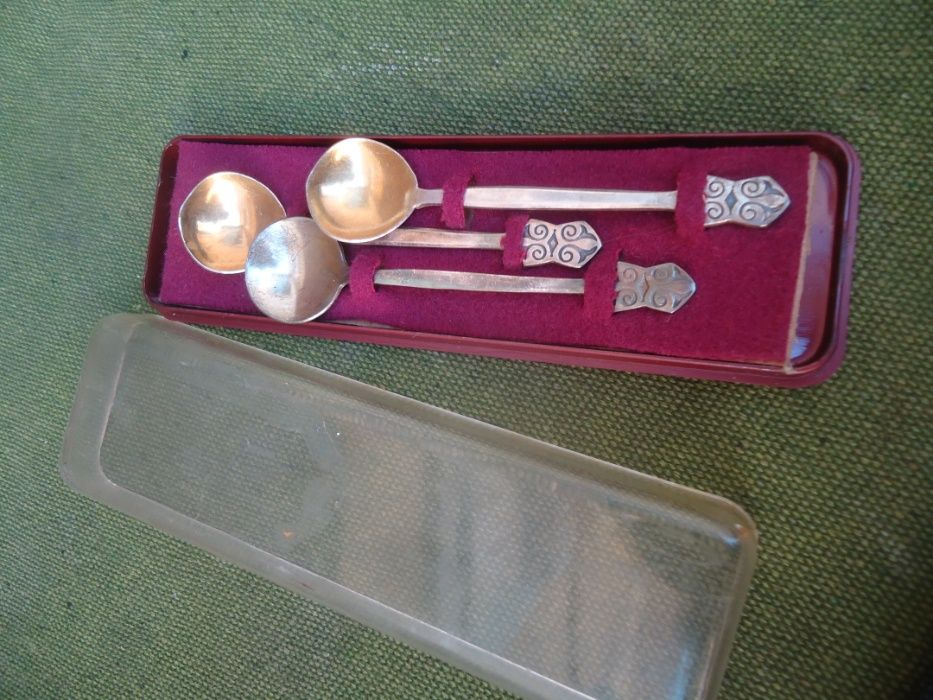Ложки СССР позолота мельхиор в коробке - 3 штуки