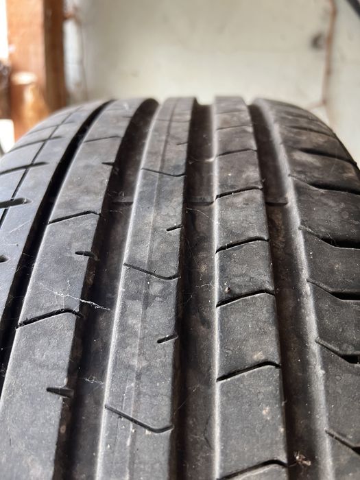 Vand anvelope Pirelli 225 40 R19 vara