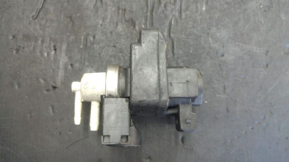 supapa vacuum  renault megane 2 1.9 dci f9q 8200412085