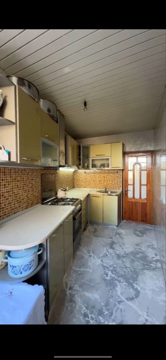 Срочно продается 5/2/9 квартира в Шайхонтуре 120 м² 110000$