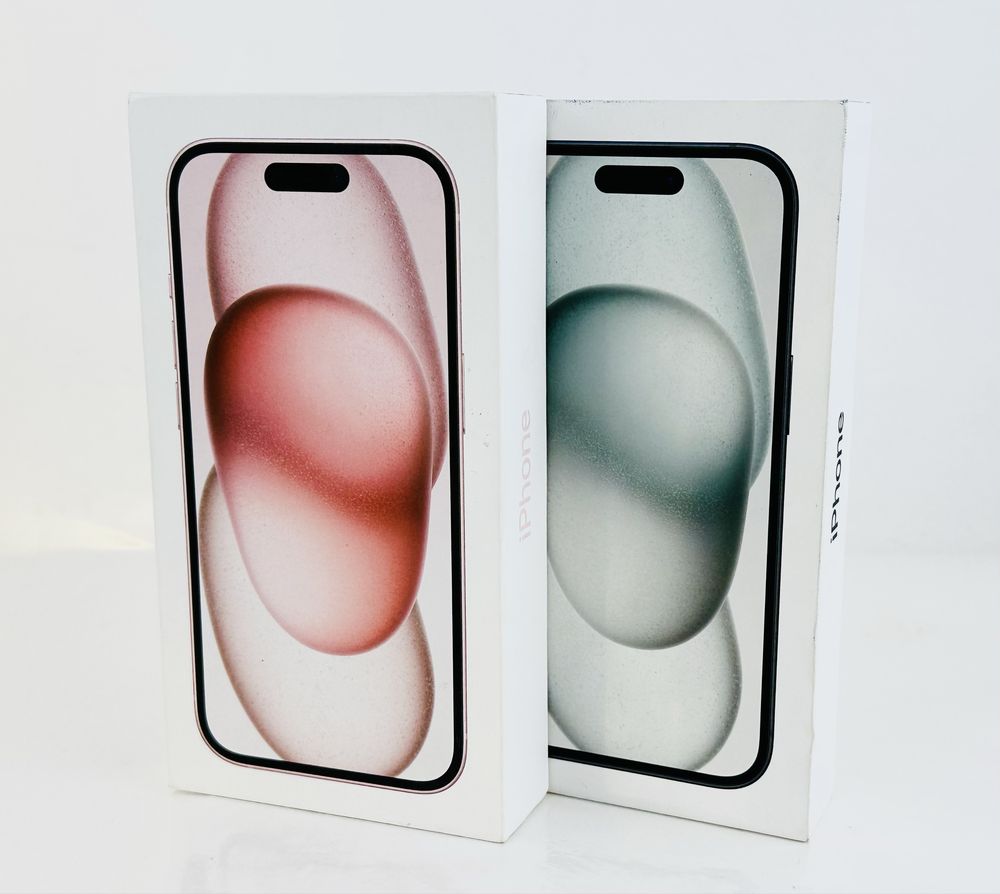 НОВ! Apple iPhone 15 256GB Black / Pink  Гаранция!