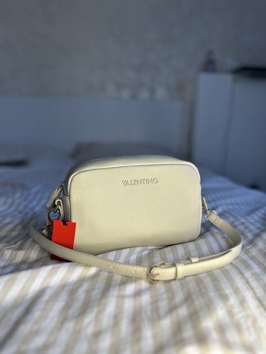 geanta originala valentino noua cu eticheta