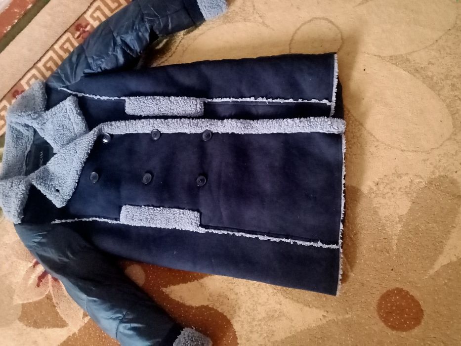 Продам куртку в отличном состоянит