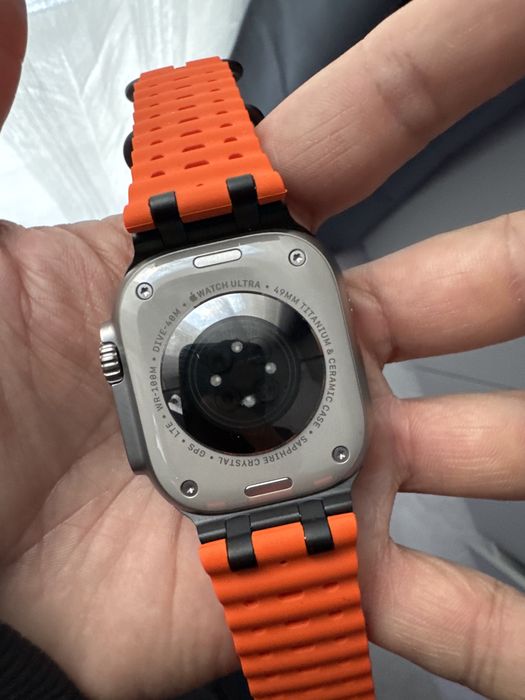 Apple Watch Ultra 2 impecabil