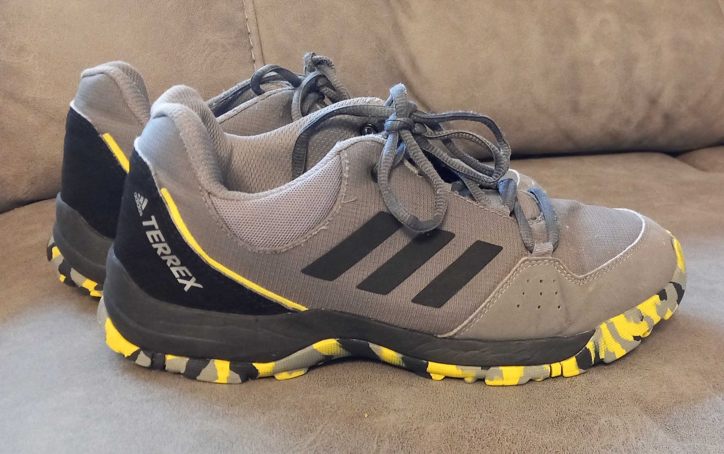 Юношески туристически маратонки Adidas Terrex Hyperhiker Low K № 40