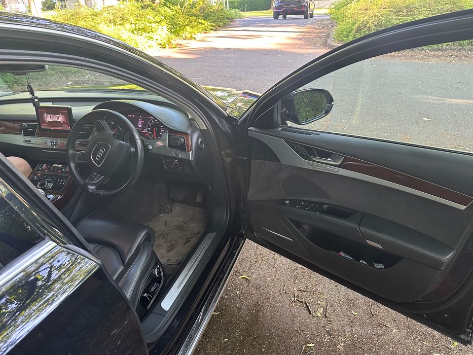 Audi a8 4.2 TDI.