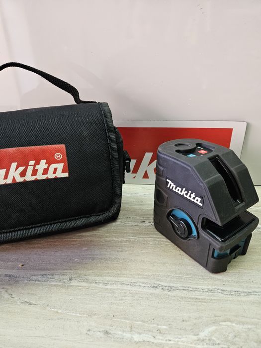 Makita Линеен Лазерен Нивелир SK104