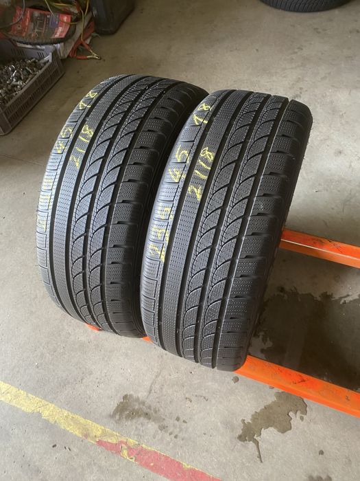 Anvelope iarna 235/45/18 Rotalla Ice-Plus 235 45 18 R18