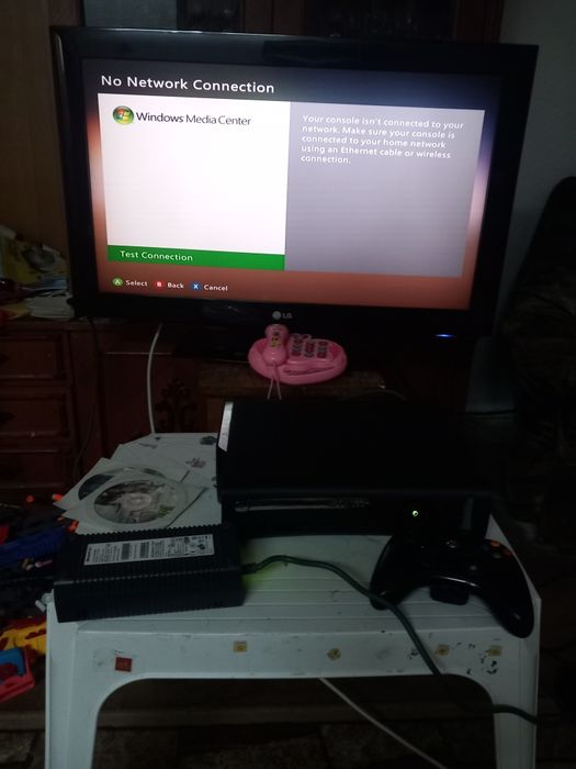 Consola Xbox 360 - 120GB , Completa , 1 maneta , 2 jocuri NU TRIMIT !!