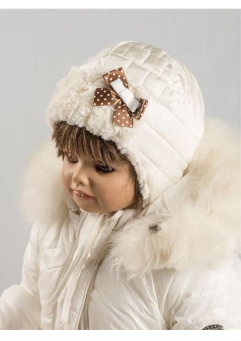 Новая. Красивая зимняя шапка. Польша