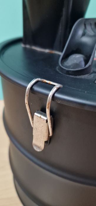 Extractor profesional de praf Dust Comander