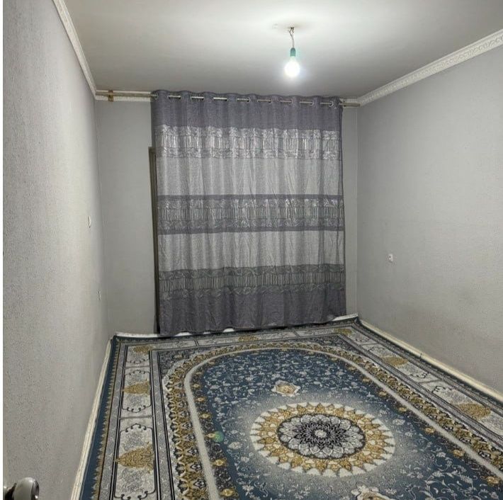 Uyda Odam Quyaman