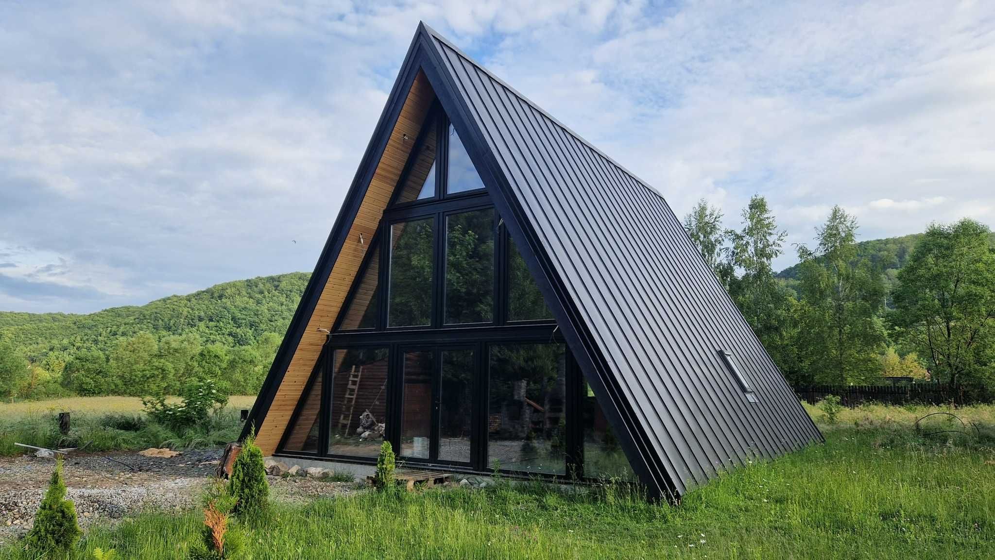 De Vanzare Cabana tip A Frame si casa din structura de lemn la comanda