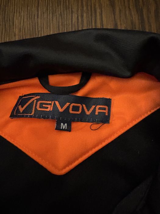 bluza givova M noua