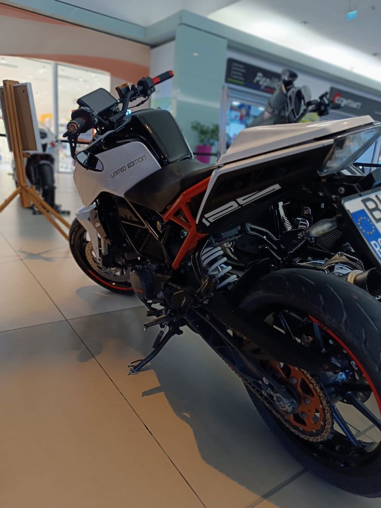 KTM DUKE 125 2018 Impecabil